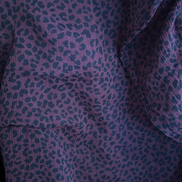 Abercrombie burgundy leopard ruffle semi sheer bodysuit size S - Picture 5 of 5